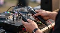 12 Best Wireless Microphone Systems for DJs in 2026