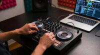 Model-specific transport solutions for Numark Mixstream